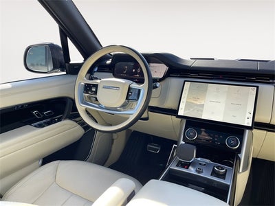 2023 Land Rover Range Rover SE