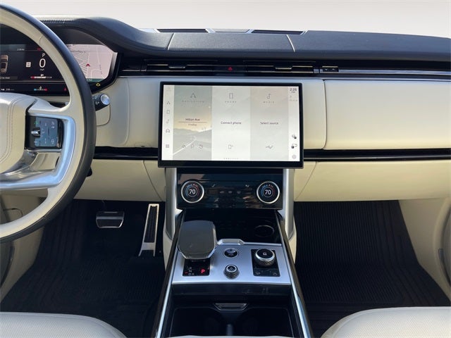 2023 Land Rover Range Rover SE