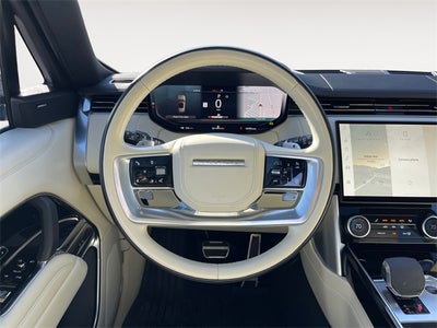 2023 Land Rover Range Rover SE