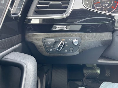 2017 Audi Q7 3.0T Prestige quattro