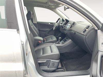 2016 Volkswagen Tiguan R-Line 4Motion