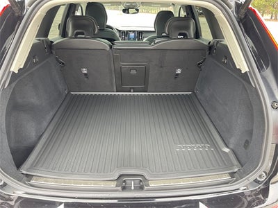 2024 Volvo XC60 B5 Core