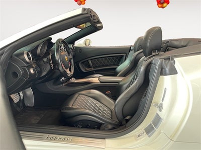2014 Ferrari California Base