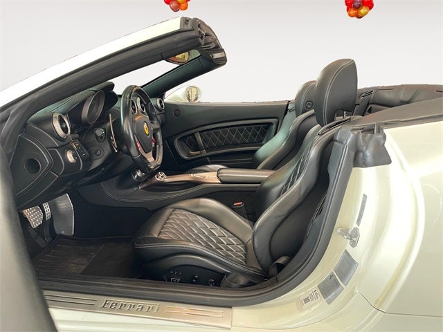2014 Ferrari California Base