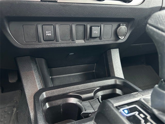 2023 Toyota TACOMA SR SR V6