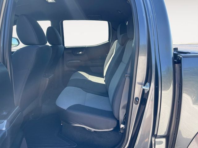 2022 Toyota Tacoma V6