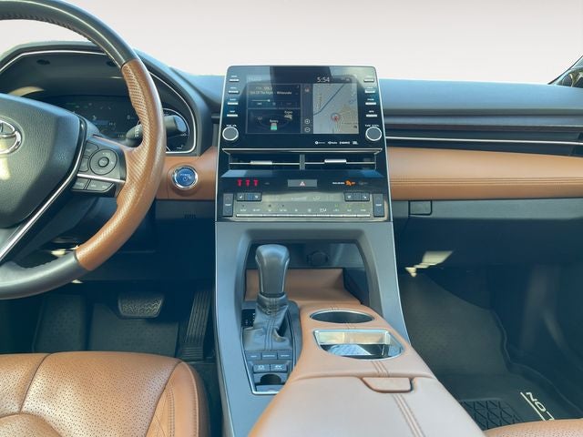 2019 Toyota AVALON HYBRID Limited