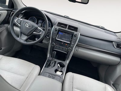 2016 Toyota Camry XLE