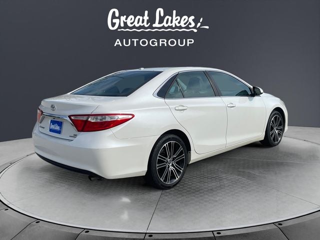 2016 Toyota CAMRY LE