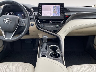 2024 Toyota CAMRY XLE