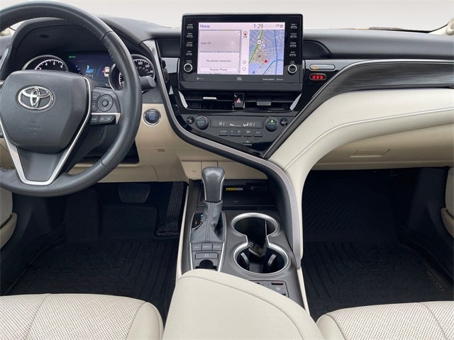 2024 Toyota CAMRY XLE