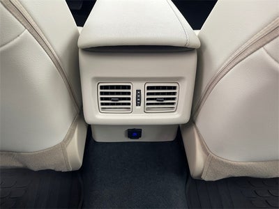 2024 Toyota CAMRY XLE