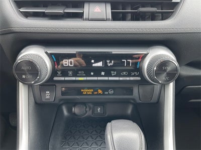 2021 Toyota RAV4 HYBRID LE