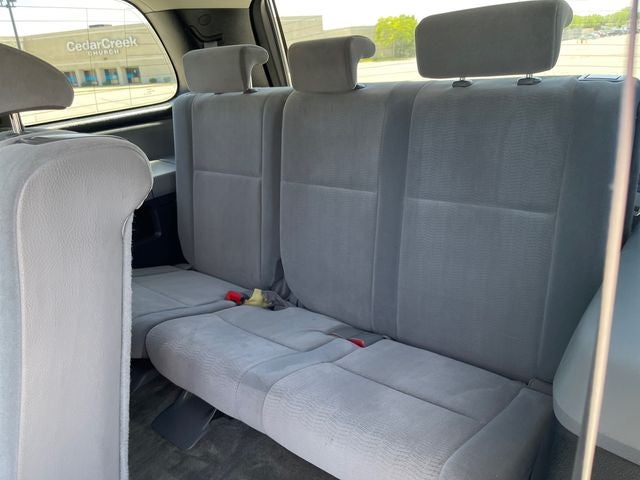 2011 Toyota SEQUOIA SR5 5.7L