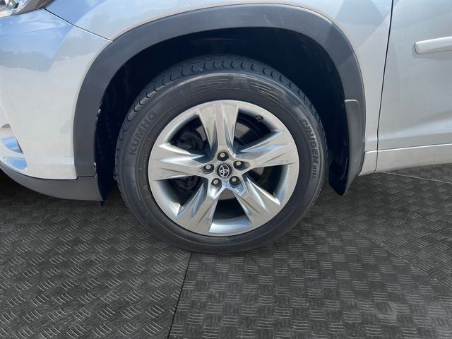 2017 Toyota Highlander Limited