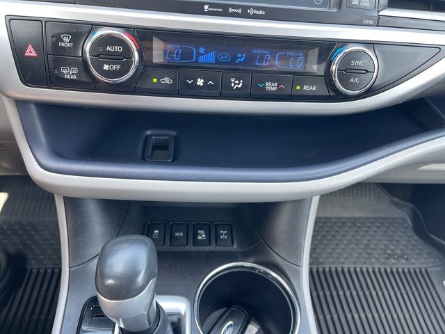 2017 Toyota Highlander Limited