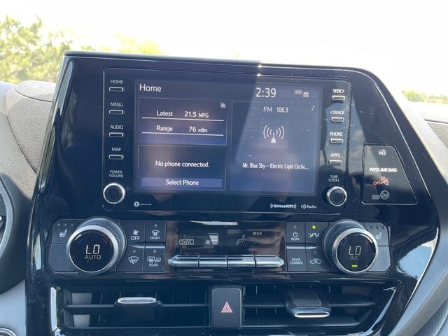 2022 Toyota Highlander XLE