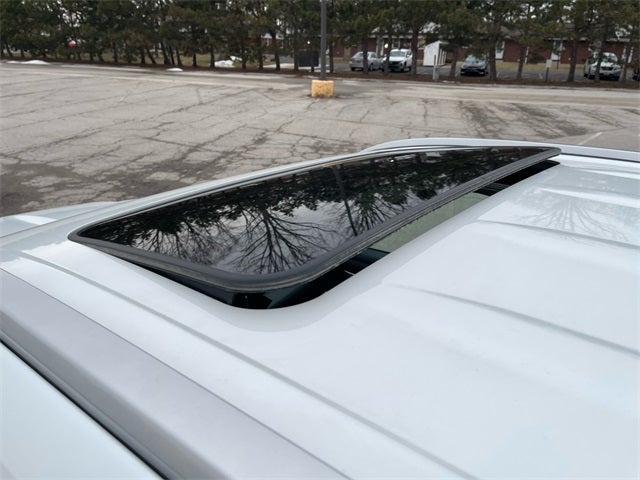 2022 Toyota HIGHLANDER HYBRD XLE