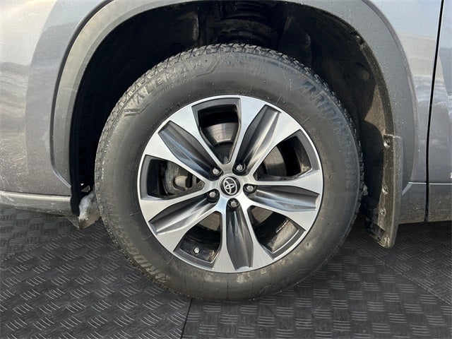 2024 Toyota HIGHLANDER HEV XLE