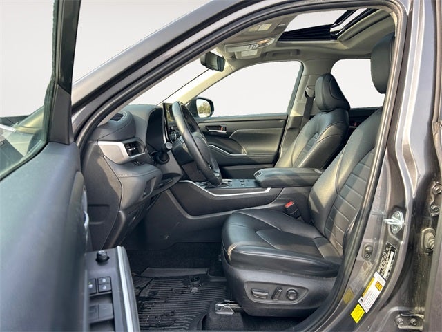 2024 Toyota HIGHLANDER HEV XLE