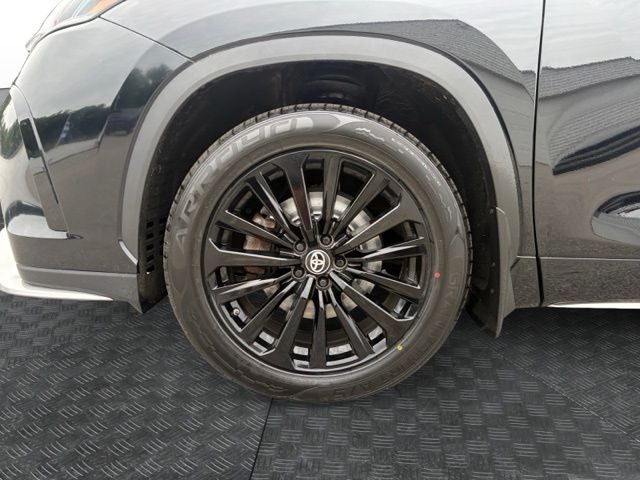 2024 Toyota Highlander XSE