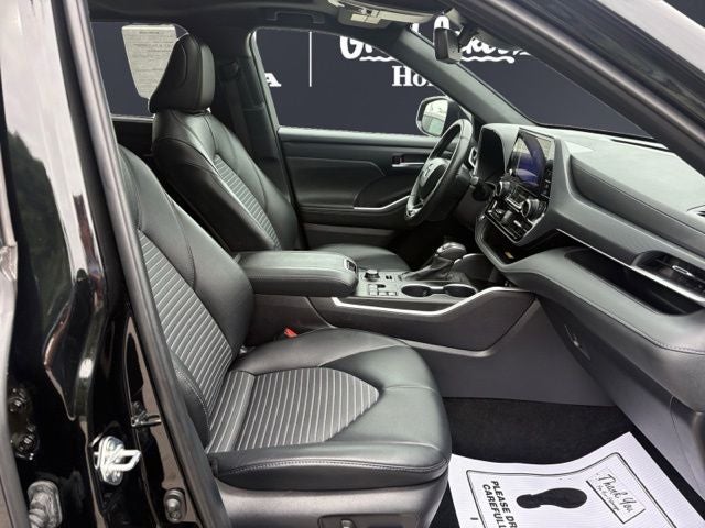 2024 Toyota Highlander XSE