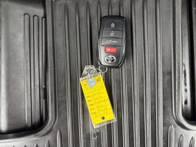 2024 Toyota Highlander XSE