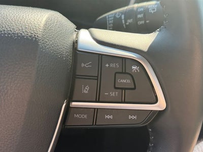 2025 Toyota Highlander XSE