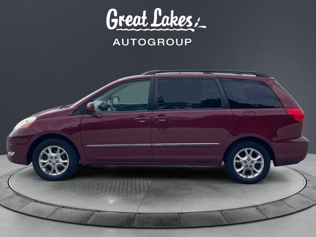 2006 Toyota SIENNA XLE