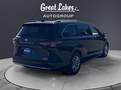 2022 Toyota SIENNA LTD AWD Limited 7 Passenger