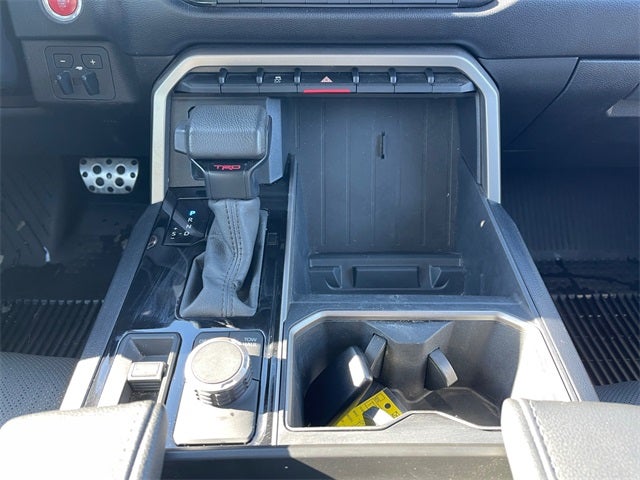 2024 Toyota TUNDRA 4X4 SR5