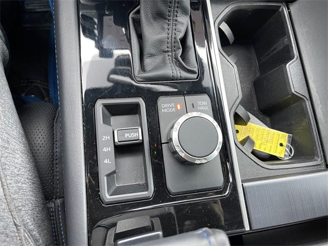 2022 Toyota TUNDRA 4X4 Platinum