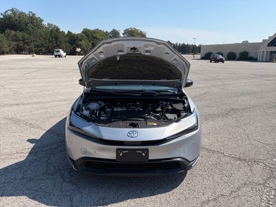 2025 Toyota Prius LE