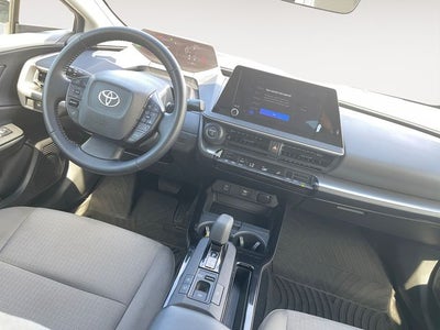 2024 Toyota PRIUS LE