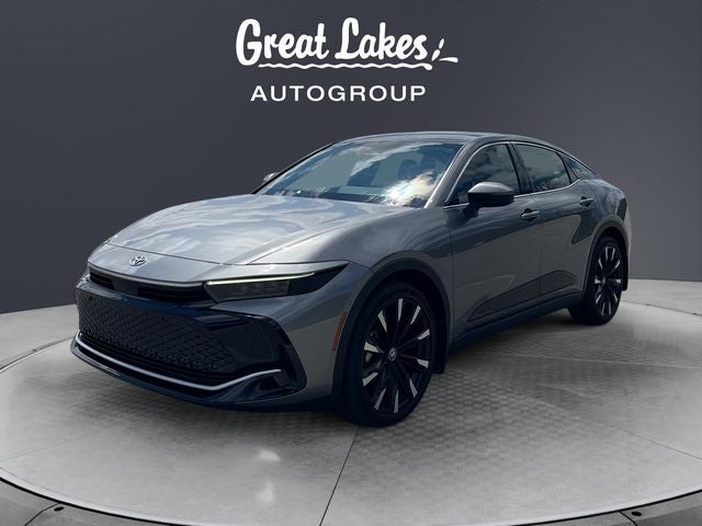 2023 Toyota Toyota Crown PLT Platinum