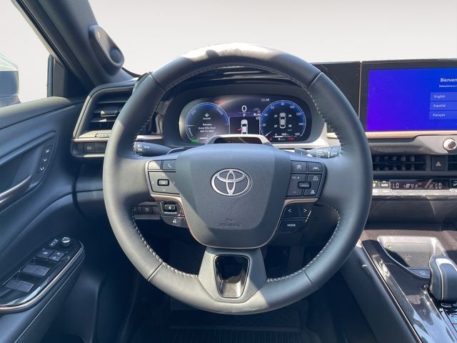 2025 Toyota Toyota Crown Platinum