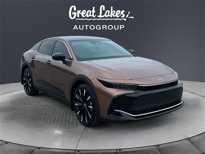 2026 Toyota CROWN Platinum