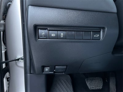 2024 Toyota Venza LE