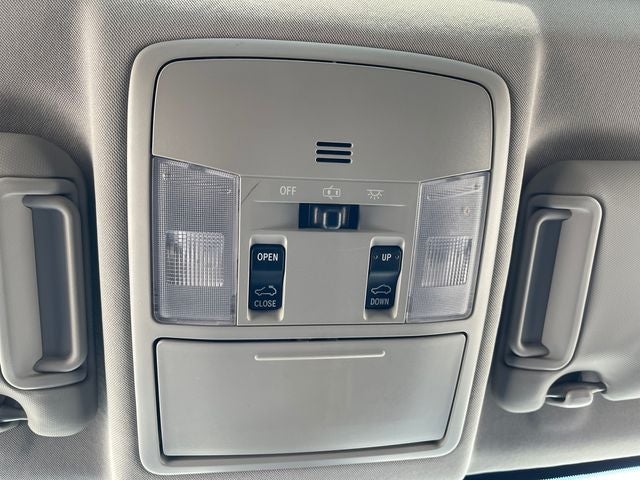 2018 Toyota RAV4 HYBRID XLE