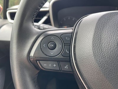 2025 Toyota Corolla Hatchback SE
