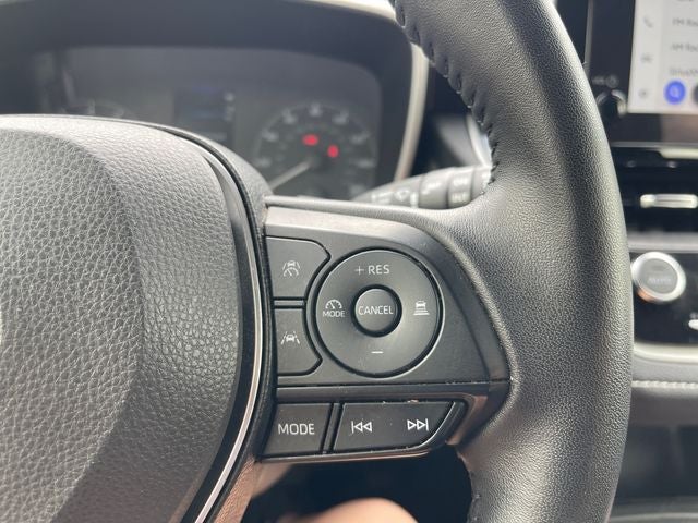 2025 Toyota Corolla Hatchback SE