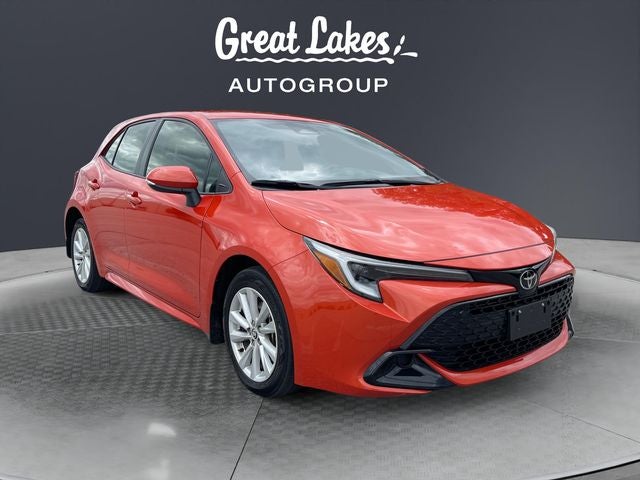 2025 Toyota Corolla Hatchback SE